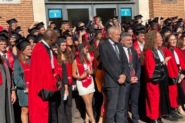 Tolosa, la maglianese Emma Lini è la miglior studentessa di Giurisprudenza